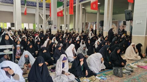 تصاویر/ نماز جمعه رابر