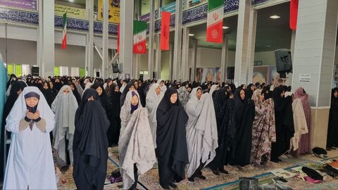 تصاویر/ نماز جمعه رابر