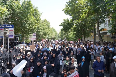 تصاویر راهپیمایی مردم خرم آباد در پی حمله اسرائیل به خاک مقدس ایران