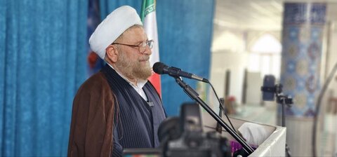 تصاویر/ اقامه نماز جمعه جیرفت