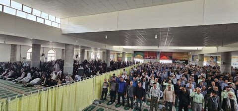 تصاویر/ اقامه نماز جمعه جیرفت