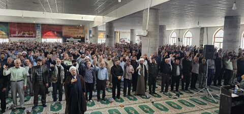 تصاویر/ اقامه نماز جمعه جیرفت