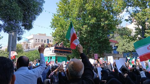 خروش مردم ولایت مدار مشهدبر علیه جنایت های رژیم غاصب صهیونیستی