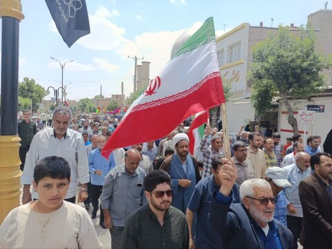 تصاویر / راهپیمایی نمازگزاران شهرستان درگزین در محکومیت جنایات رژیم صهیونیستی