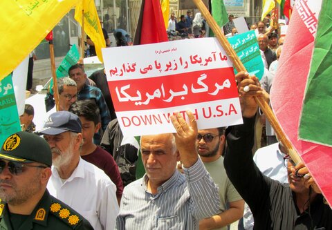 تصاویر/ راهپیمایی مردم دیّر علیه جنایت رژیم صهیونیستی