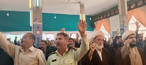 تصاویر| فریاد انزجار نمازگزاران نماز جمعه سلطانیه از جنایت رژیم صهیونسیتی