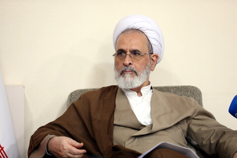 تصاویر/جمع بندی مسوبات سفر آیت الله اعرافی به استان گیلان