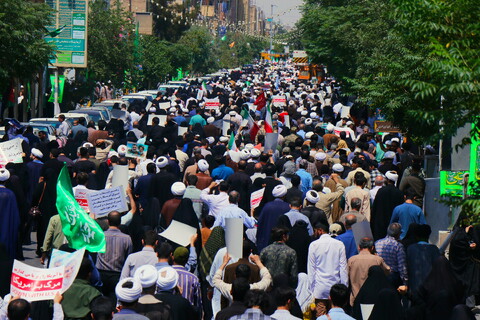 تصاویر/ راهپیمایی اعلام انزجار مردم قم از رژیم کودک‌کش صهیونیستی