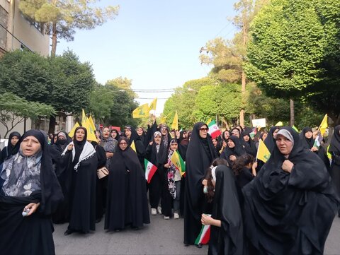 تصاویر/تجمع طلاب به همراه مردم شهرستان دلیجان در محکومیت رژیم صهیونیستی