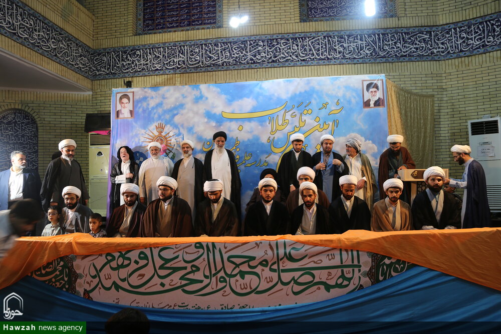 تصاویر/ مراسم عمامه‌گذاری طلاب حوزه علمیه خوزستان در مسجد امام خمینی(ره) کیان‌آباد اهواز
