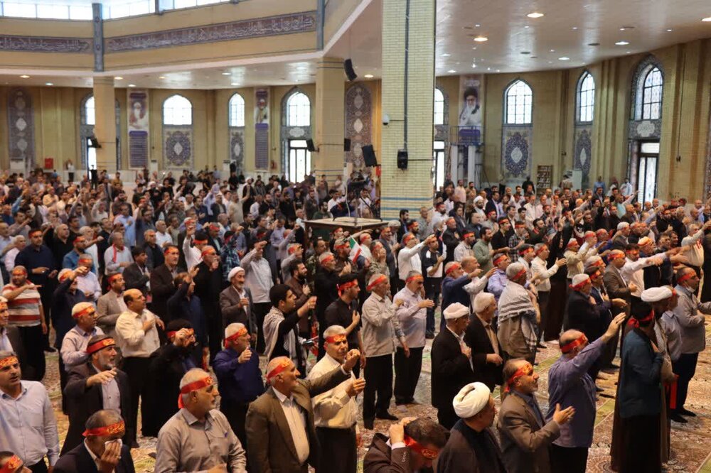 تصاویر/آیین عبادی سیاسی نماز جمعه در ایلام