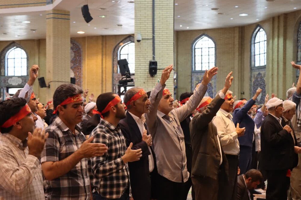 تصاویر/آیین عبادی سیاسی نماز جمعه در ایلام