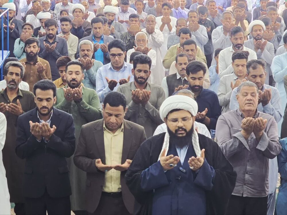 تصاویر/ نماز جمعه ریگان