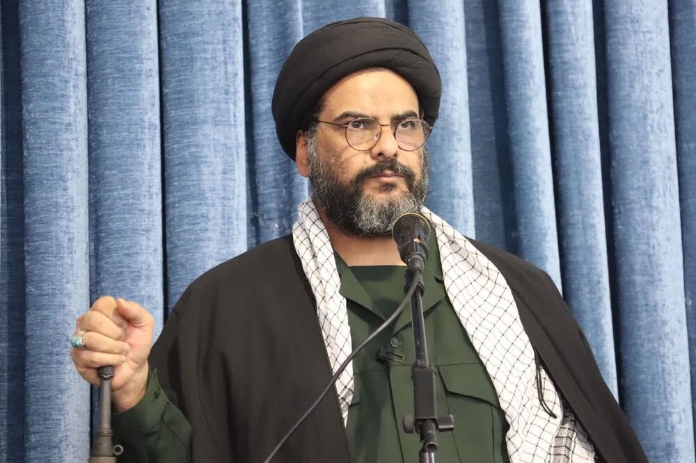 تصاویر/ اقامه نماز جمعه در شهرستان مهران