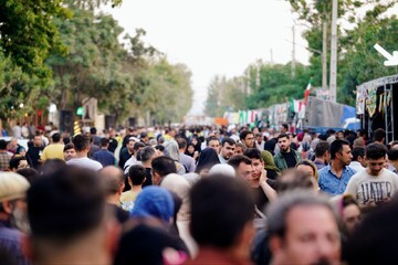 فیلم| حماسه مردم ارومیه در خیابان شهید سلیمانی ارومیه در روز غدیر
