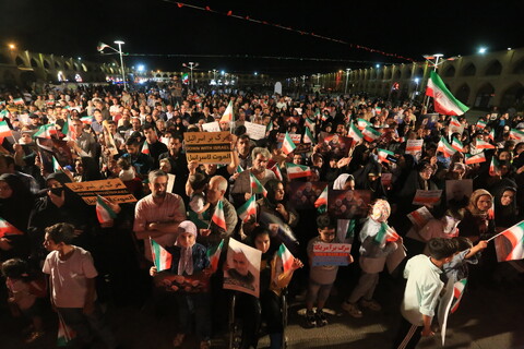 تصاویر / اجتماع خودجوش و حماسی مردم اصفهان در پشتیبانی انتقام ملی از رژیم صهیونی