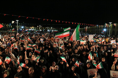 تصاویر / اجتماع خودجوش و حماسی مردم اصفهان در پشتیبانی انتقام ملی از رژیم صهیونی