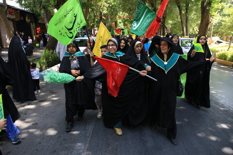 تصاویر / راهپیمایی و مهمانی کیلومتری عید غدیر در اصفهان