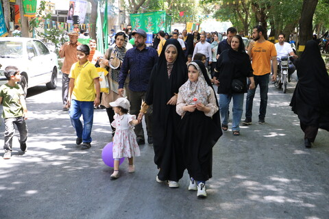 تصاویر / راهپیمایی و مهمانی کیلومتری عید غدیر در اصفهان