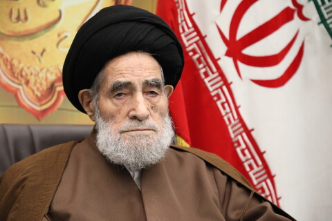 تصاویر/ دیدار عیدانه نماینده ولی فقیه در آذربایجان غربی با عموم مردم