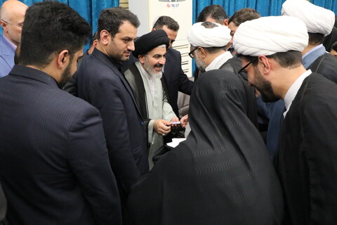 تصاویر/ دیدار عیدانه نماینده ولی فقیه در آذربایجان غربی با عموم مردم