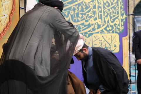 تصاویر/ آئین تلبّس جمعی از طلاب حوزه علمیه ارومیه به لباس مقدس روحانیت