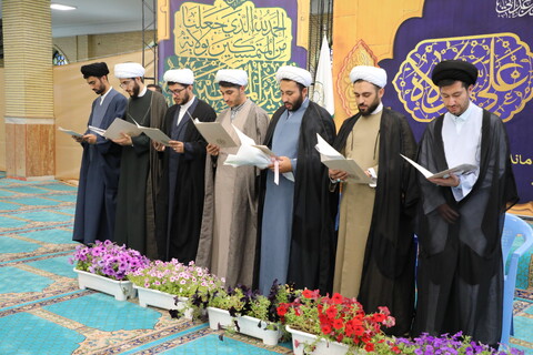 تصاویر/ آئین تلبّس جمعی از طلاب حوزه علمیه ارومیه به لباس مقدس روحانیت