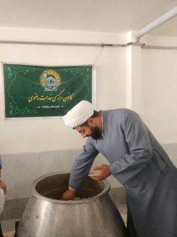 تصاویر/ بازدید امام جمعه چایپاره از مواکب طبخ غذا در روز غدیر