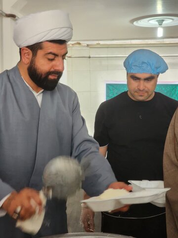 تصاویر/ بازدید امام جمعه چایپاره از مواکب طبخ غذا در روز غدیر