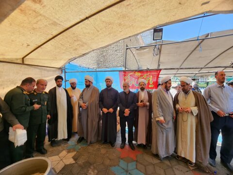 تصاویر/ بازدید امام جمعه چایپاره از مواکب طبخ غذا در روز غدیر