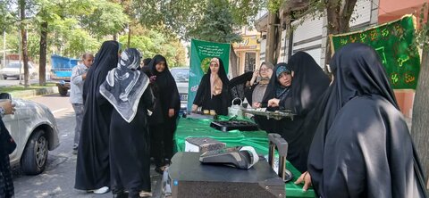 تصاویر/برگزاری ایستگاه صلواتی به مناسبت عید غدیر در ساوه