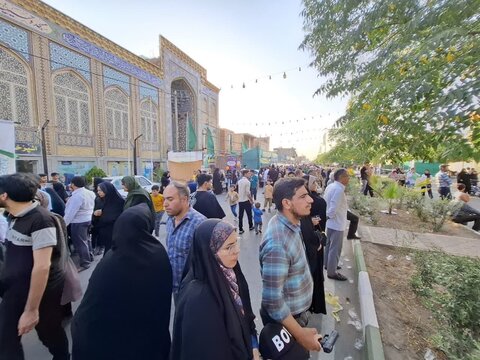 تصاویر / راهپیمایی و مهمانی کیلومتری عید غدیر در کاشان