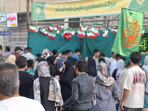 تصاویر / راهپیمایی و مهمانی کیلومتری عید غدیر در کاشان