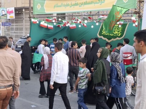 تصاویر / راهپیمایی و مهمانی کیلومتری عید غدیر در کاشان