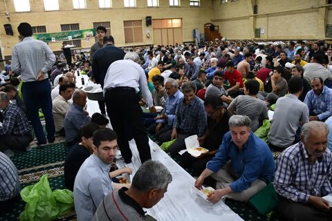 تصاویر/ جشن کیلومتری در خیابان مصلای خوی