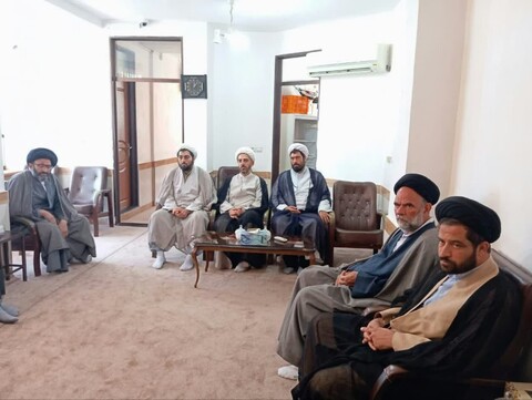 تصاویر/ دیدار جمعی از علماء شهرستان مرند با امام جمعه مرند