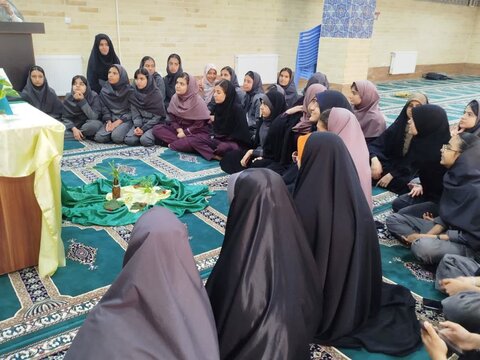 تصاویر/برگزاری جشن عید غدیر در مدرسه علمیه ریحانة النبی اراک