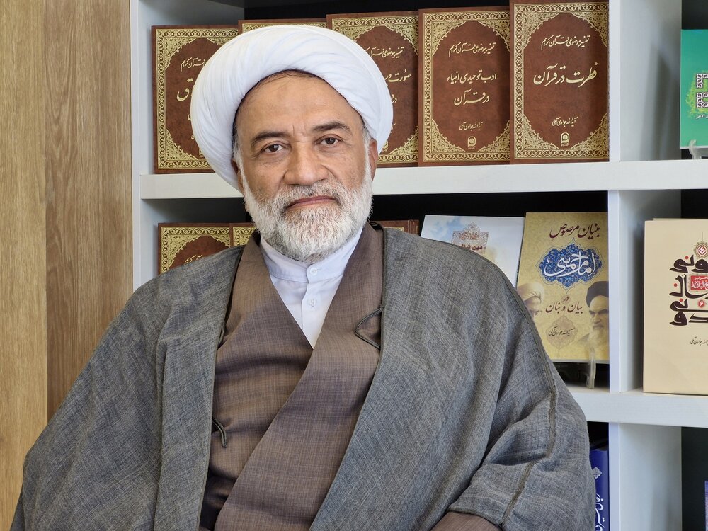 سقیفه بر پایه منافع گروهی و جهل به مقام امامت شکل گرفت/ محبت به امام(ع) در احساسات و شعارها باقی نماند
