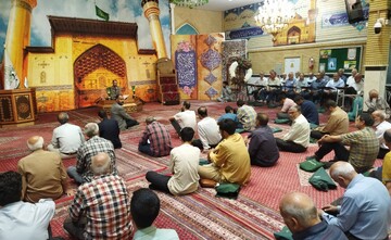 تصاویر/ گرامیداشت شهدای حمله صهیونیست ها به ایران در مسجد جامع غدیر خم