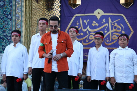 تصاویر / اجتماع غدیریون اصفهان در حرم حضرت زینب خواهر امام رضا(ع)