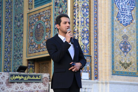تصاویر / اجتماع غدیریون اصفهان در حرم حضرت زینب خواهر امام رضا(ع)
