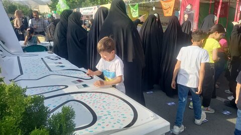 تصاویر/برگزاری راهپیمایی روز عید غدیر در محلات