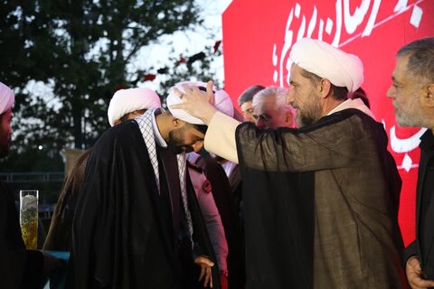 تصاویر / مراسم عمامه گذاری طلاب مدارس علمیه استان قزوین
