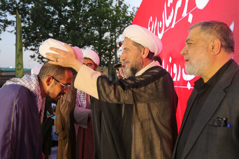 تصاویر / مراسم عمامه گذاری طلاب مدارس علمیه استان قزوین