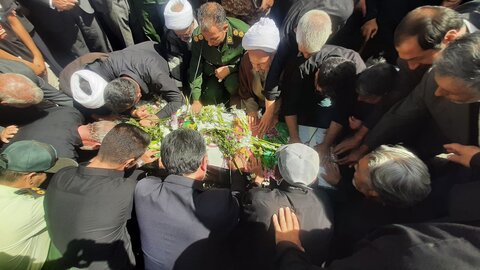 تصاویر/ مراسم تشییع پیکر مطهر شهید مصطفی خدایی در شاهین دژ