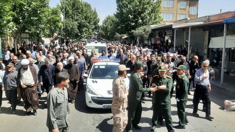 تصاویر/ مراسم تشییع پیکر مطهر شهید مصطفی خدایی در شاهین دژ