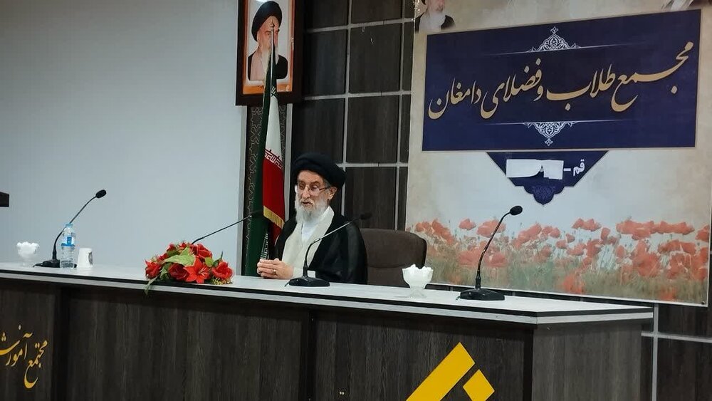 گردهمایی طلاب و فضلای دامغانی برگزار شد