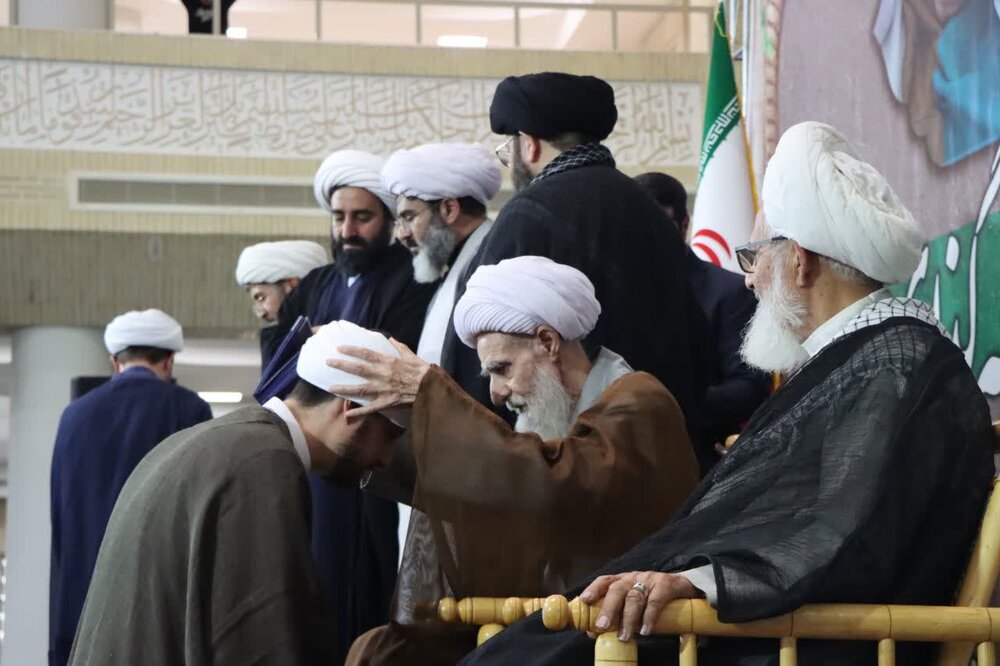 مراسم عمامه گذاری