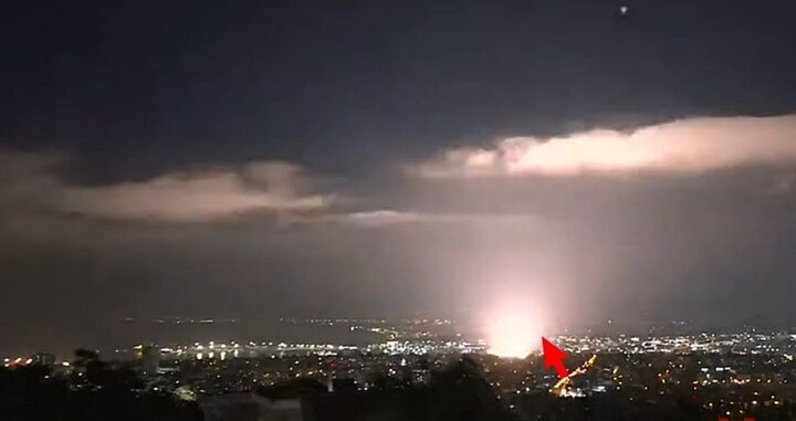 ईरान ने एक बार फिर इजरायल के खिलाफ जवाबी कार्रवाई की, विभिन्न ठिकानों को निशाना बनाया +वीडियो