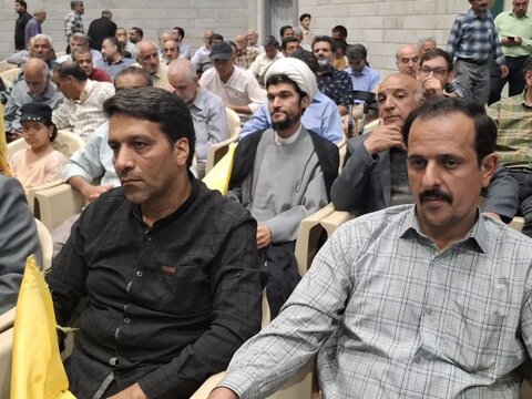 تصاویر/ویژه برنامه یاعـلـی‌مـددی به مناسبت عید غدیر درسالن ورزشی شهدای بسیج کاشان